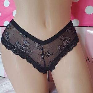 40% OFF 4+ BUNDLES  CLOSET CLOSING!